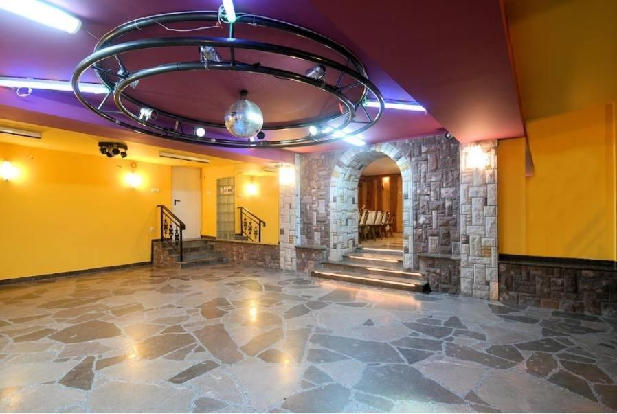 Отель Osrodek Wypoczynkowy Helena Закопане Экстерьер фото
